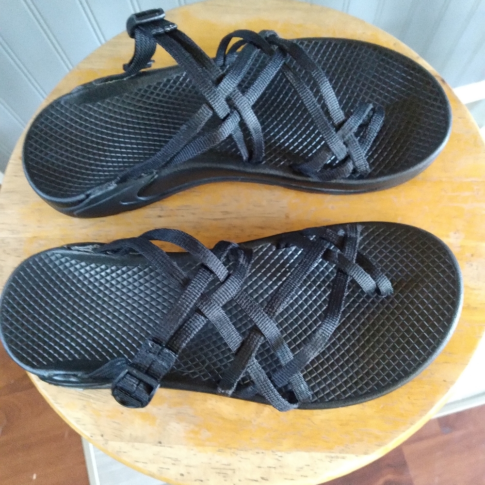 Women's chaco sandals